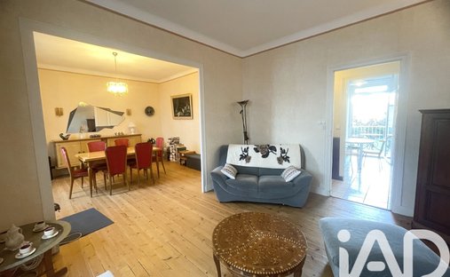 Vendée (85) 18th Century Listed Chateau Estate Of 42 Hectares