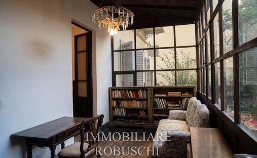 Castle for Sale in Florence, Tuscany, Italy