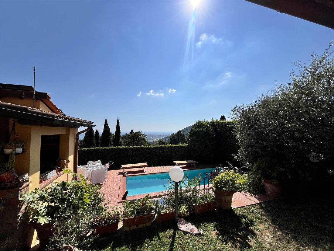 Villa in Bargecchia, Tuscany, Italy 3 - 15872367