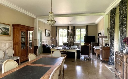 Castle for Sale in Meaux, Île-de-France, France