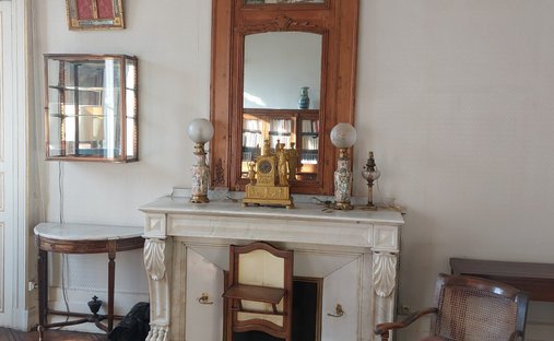 Castle for Sale in Toulouse, Occitanie, France