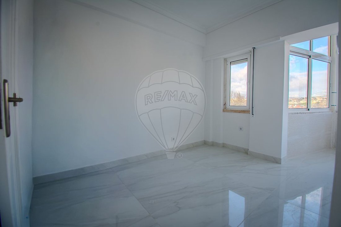 Apartment in Carcavelos e Parede, Lisbon, Portugal 5 - 16875499