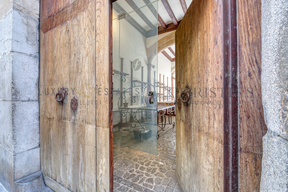Townhouse in Soller, Balearic Islands, Spain 1 - 16880983