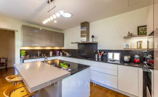 Castle for Sale in Pau, Nouvelle-Aquitaine, France