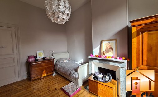 Agen Charming Estate With Manor House, Caretaker's House, Barn For Events, River, Lake 19 Hectares