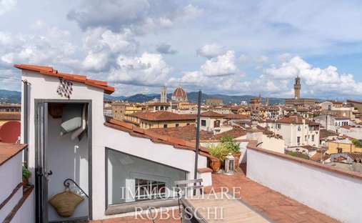 Castle for Sale in Florence, Tuscany, Italy