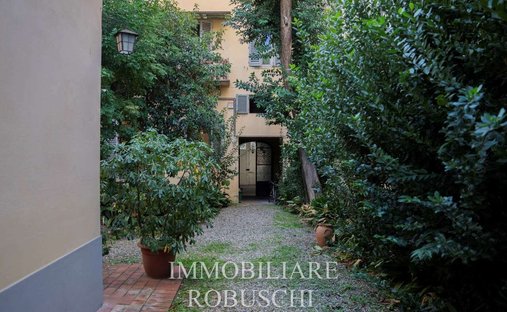 Castle for Sale in Florence, Tuscany, Italy