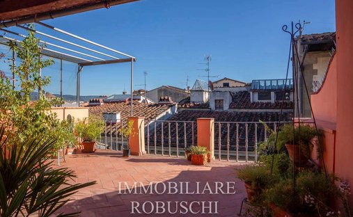 Castle for Sale in Florence, Tuscany, Italy