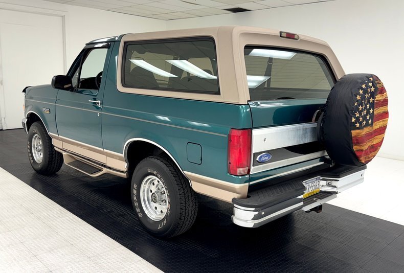 Suv in Morgantown, United States 3 - 13458364