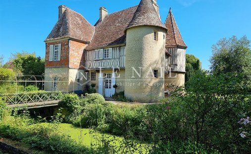 Calvados 19th Century Chateau In Perfect Condition