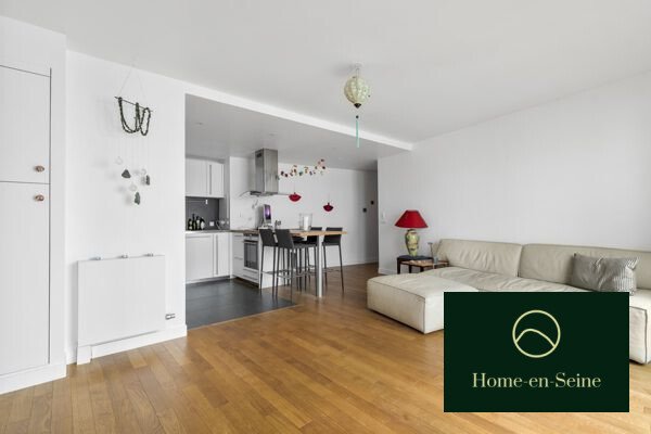 Apartment in Amiraux-Simplon-Poissonniers, Paris 18e Arrondissement, Paris 4 - 16876793