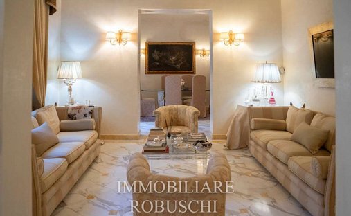 Castle for Sale in Florence, Tuscany, Italy