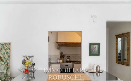 Castle for Sale in Florence, Tuscany, Italy