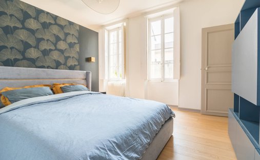 Castle for Sale in Dijon, Bourgogne-Franche-Comté, France