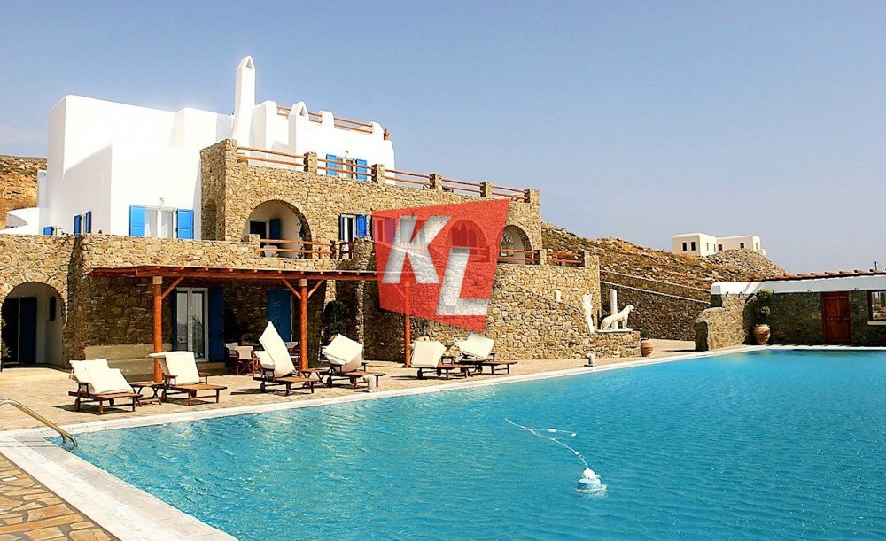 Villa in Ano Mera Community, Aegean, Greece 1 - 16859215