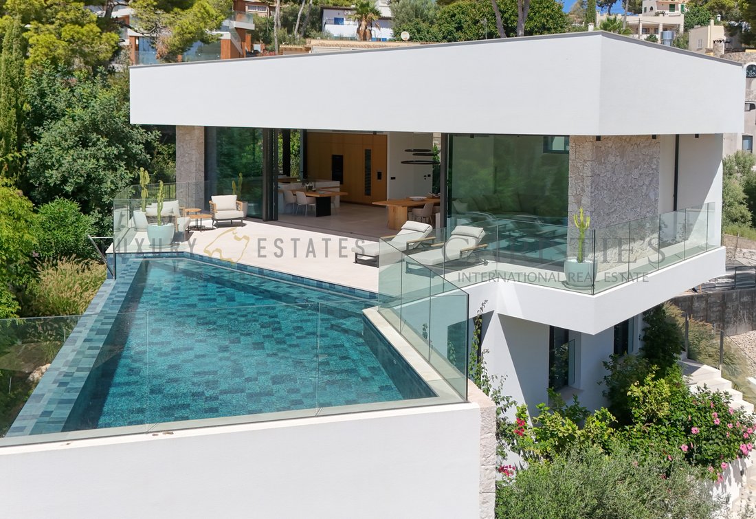 Villa in Portals Nous, Calvia, Balearic Islands 1 - 16880959