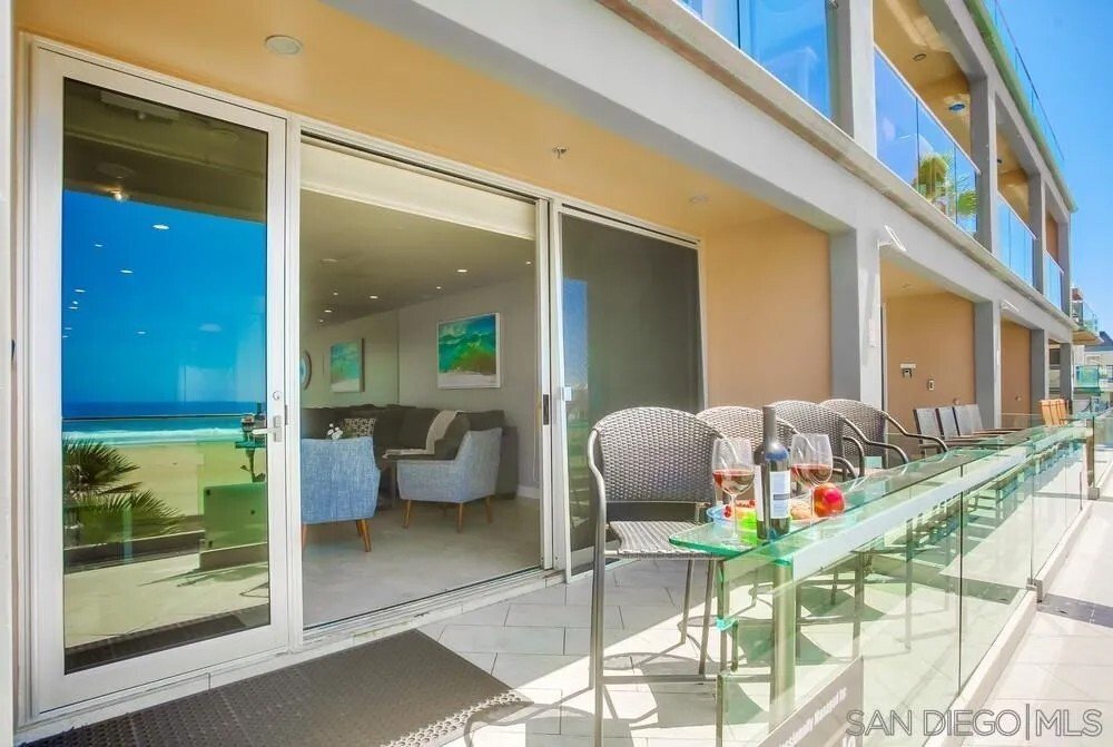 Condominium In San Diego In San Diego, California, United States For ...