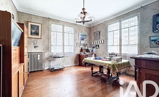 Castle for Sale in Toulouse, Occitanie, France