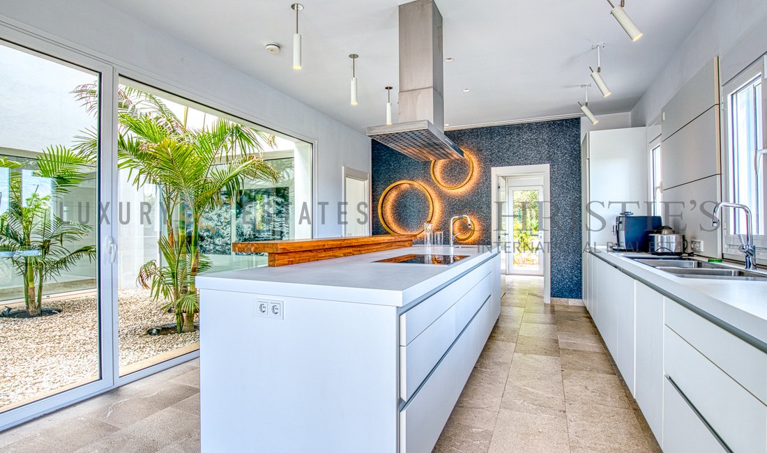 Villa in Santa Ponsa, Balearic Islands, Spain 4 - 16880559