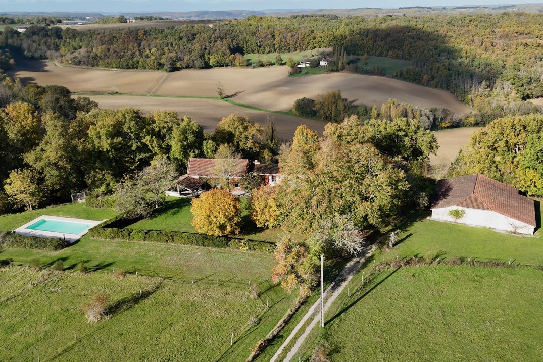 House in Hautefage-la-Tour, Nouvelle-Aquitaine, France 2 - 16857849