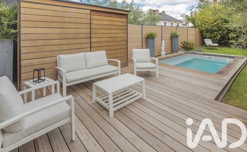 At The Gates Of Rennes 19th Century Castle 450 M² Living Space 16 Ha Of Land