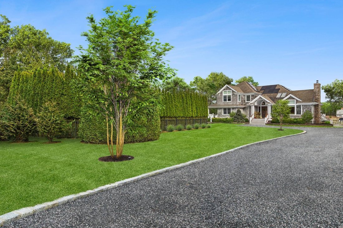 Westhampton, New York, United States 3 - 16863332