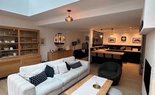 At The Gates Of Rennes 19th Century Castle 450 M² Living Space 16 Ha Of Land