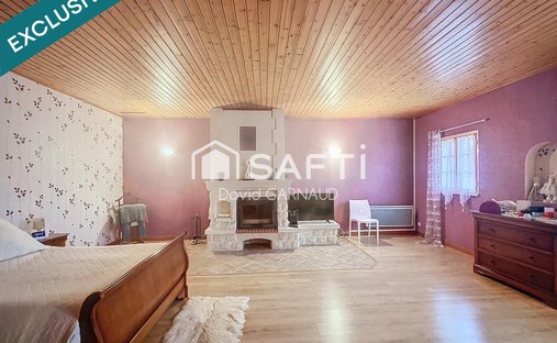 Magnificent Renaissance Chateau Near Angoulême