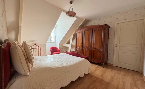 Beautiful 19th C. Chateau On The Banks Of The Loire River, 25 Minutes From Angers.