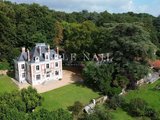 Spacious Property With Separate Guest Lodgings In Wooded Park Of 19 Acres, 15 Km From Blois. - 2