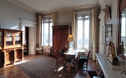 Castle for Sale in Toulouse, Occitanie, France