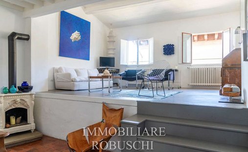 Castle for Sale in Florence, Tuscany, Italy