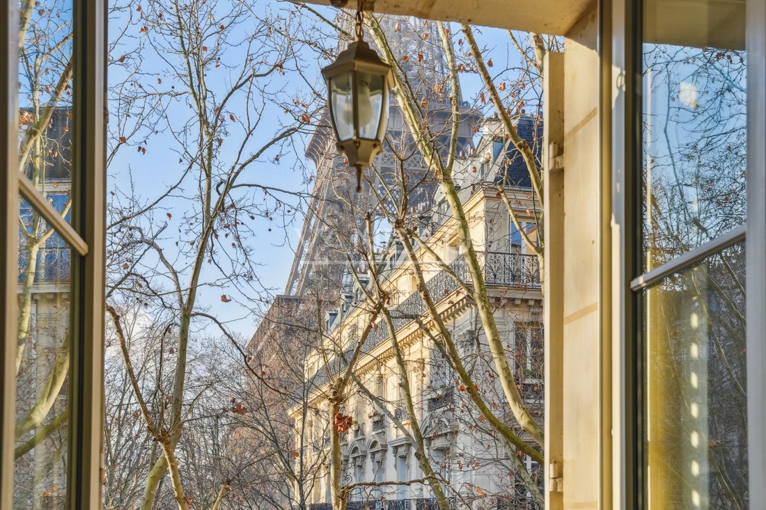 Apartment in Gros Caillou, Paris 7e Arrondissement, Paris 2 - 16221726