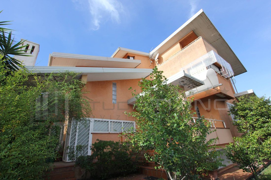 Villa in Rende, Calabria, Italy 5 - 16863913