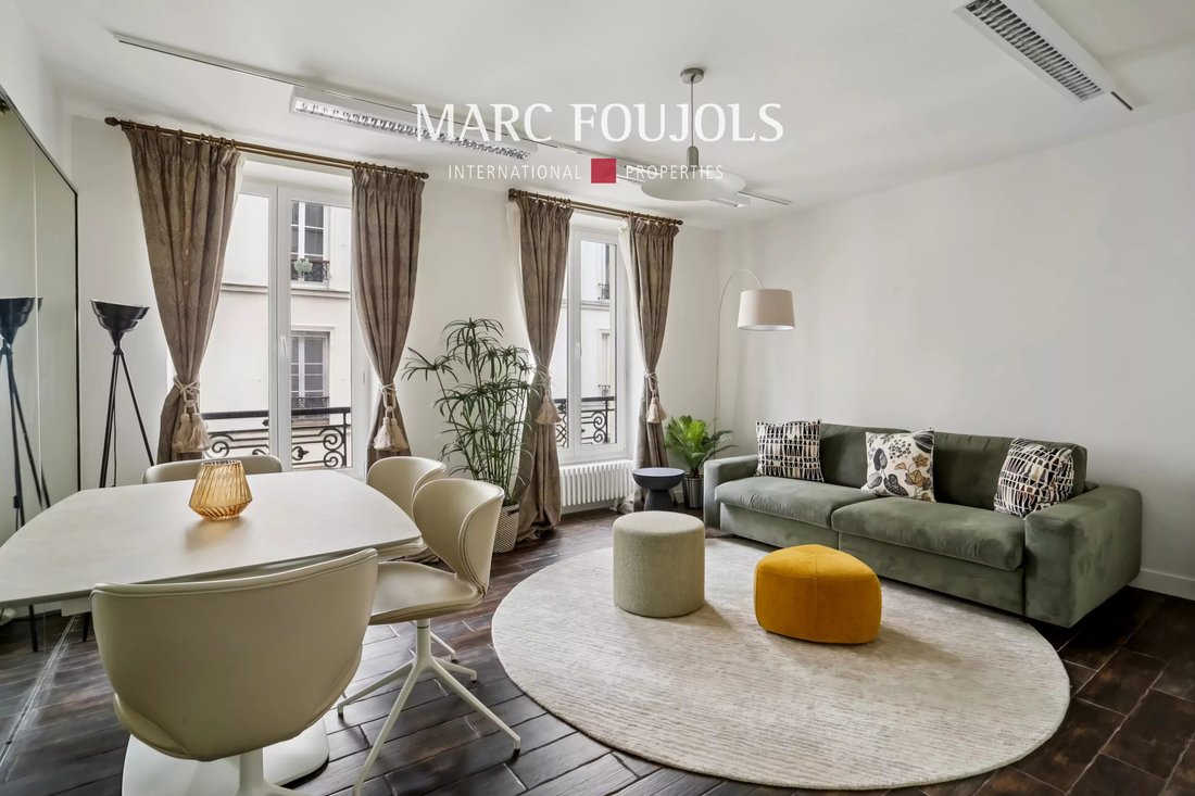 Apartment in Gros Caillou, Paris 7e Arrondissement, Paris 1 - 16880126