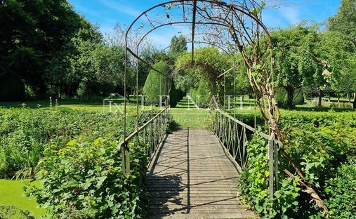 Calvados 19th Century Chateau In Perfect Condition