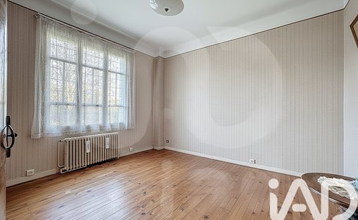 Castle for Sale in Toulouse, Occitanie, France