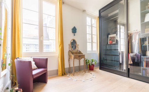 Castle for Sale in Dijon, Bourgogne-Franche-Comté, France