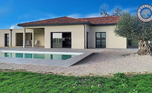 14th C. Chateau With A House - 4