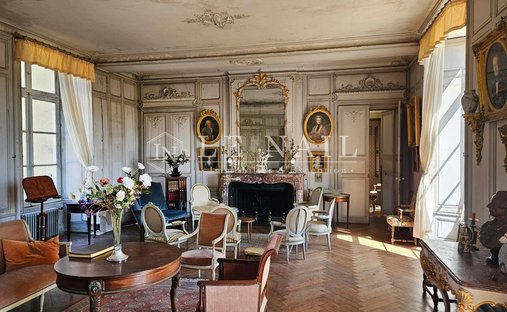 Early 19th Century Château In The Perche Sarthois