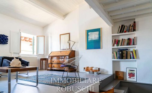 Castle for Sale in Florence, Tuscany, Italy