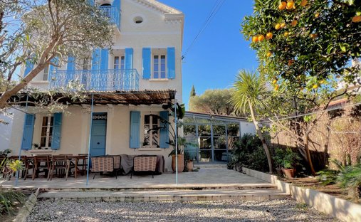 House in Le Faron-Fort-Rouge, Toulon, France 1