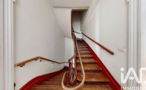 Early 20th Century Character Château In The Heart Of The Quercy Blanc