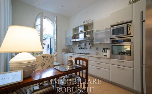 Castle for Sale in Florence, Tuscany, Italy