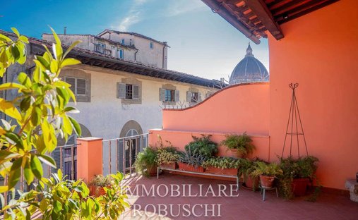 Castle for Sale in Florence, Tuscany, Italy