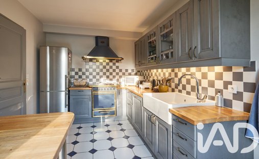 Manor For Sale, 12 Rooms Triel Sur Seine 78510