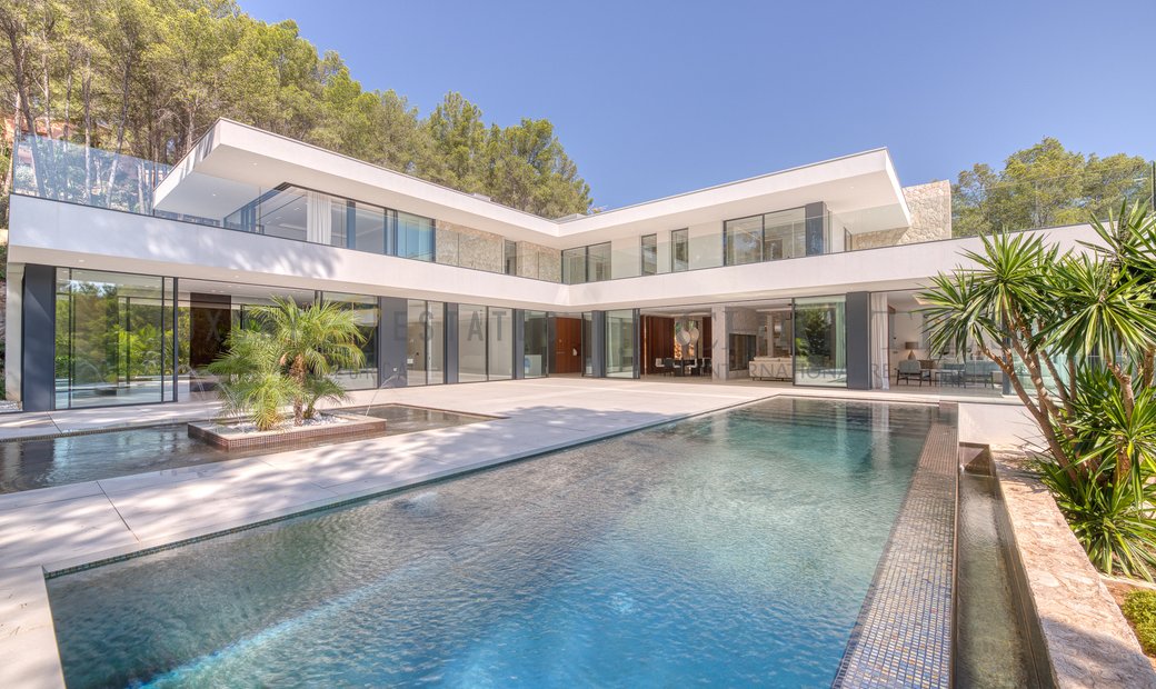 villa-de-luxe-moderne-r-cemment-construite-dans-palma-les-bal-ares