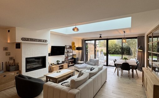 At The Gates Of Rennes 19th Century Castle 450 M² Living Space 16 Ha Of Land