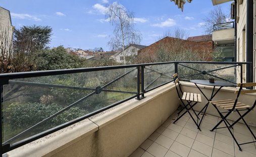 Château For Sale, 15 Rooms Le Vesinet 78110