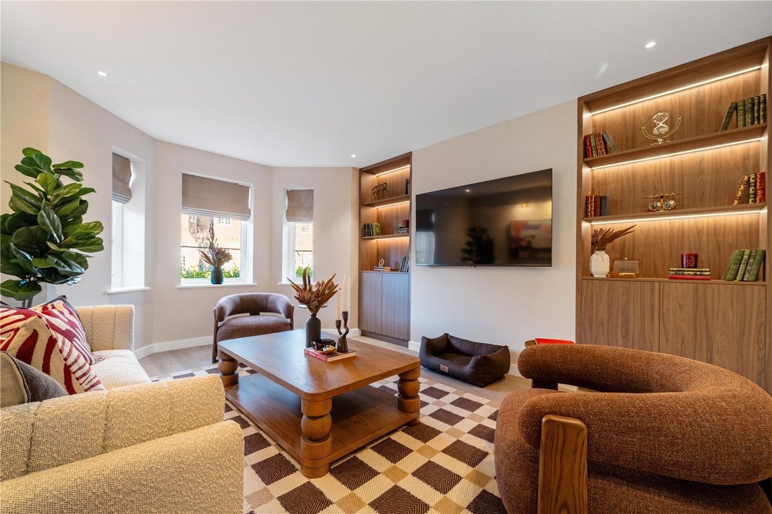 House in London, England, United Kingdom 2 - 16854158